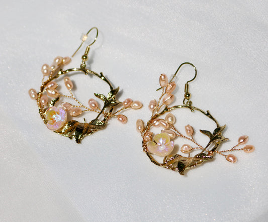 Peach Pearl Gold Hoop Earrings